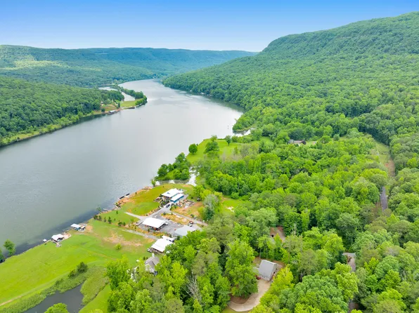 13442 Mullins Cove Rd, Whitwell, TN 37397