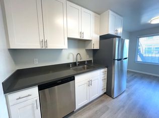 36 Oakwood St #4, San Francisco, CA 94110