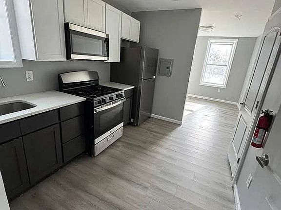 4th image of 175 Teaneck Rd #A
