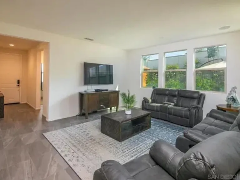 628 Gemstone Dr — Photo 33