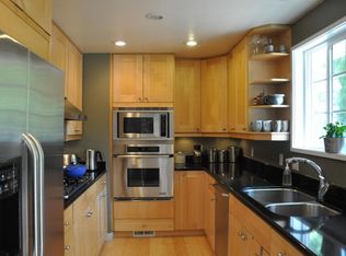 1430 105th Ave SE, Bellevue, WA 98004