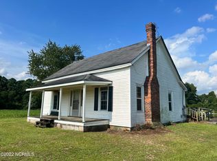 154 Doc Brown Rd, Rose Hill, NC 28458