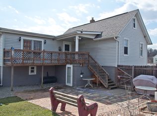 206 Mapleton Ave, Jeannette, PA 15644
