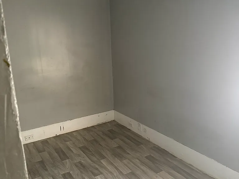 642 Sinclair Ave NE — Photo 19