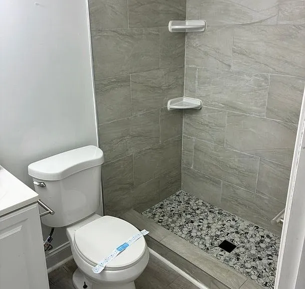 820 N Lakewood Ave #3 — Photo 3