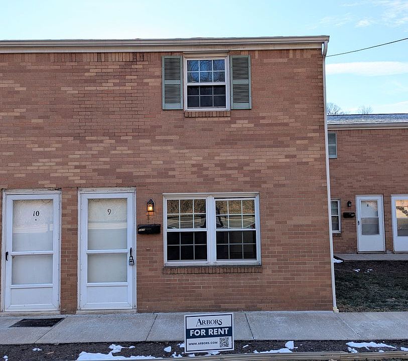 1st image of 1362-1372 Bower Hill Rd #1370-9