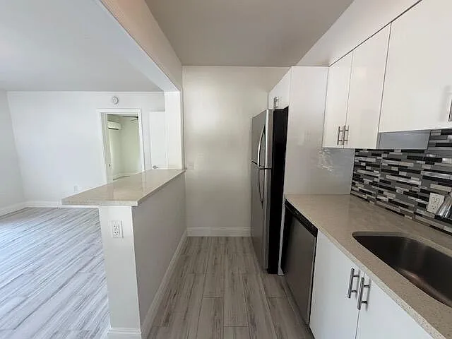 1605 E Broward Blvd #6 — Photo 8