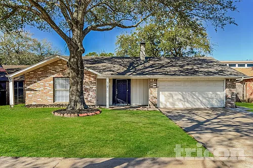 11519 Perry Rd Photo 1