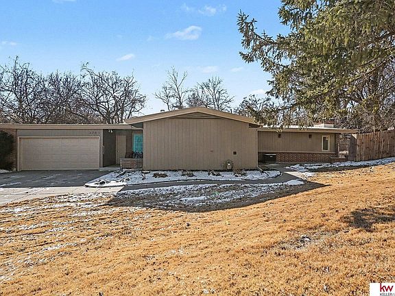 2nd image of 3701 Decatur St