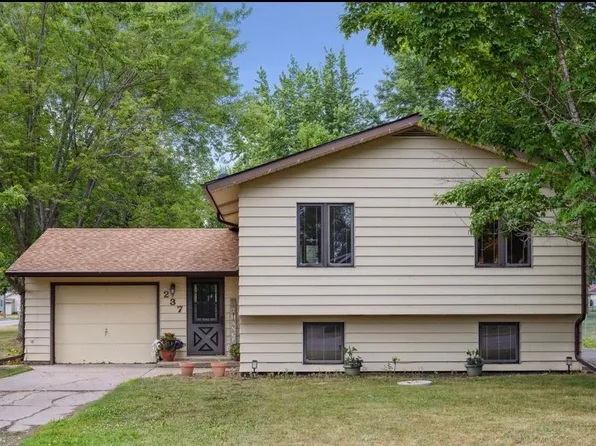 237 Elm Dr, Foley, MN 56329