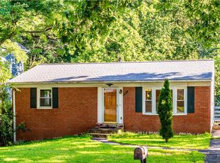 13805 Fulmer Dr, Chantilly, VA 20151