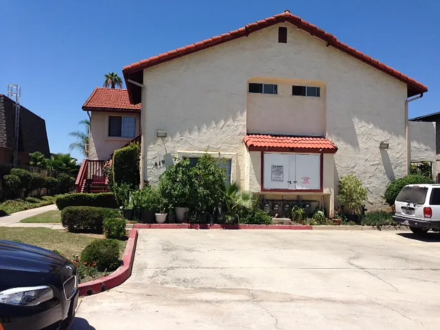 South Magnolia Villas - E — Photo 20