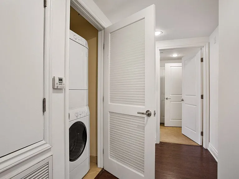 In-Suite Washer & Dryer