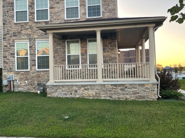 262 N Bayberry Pkwy