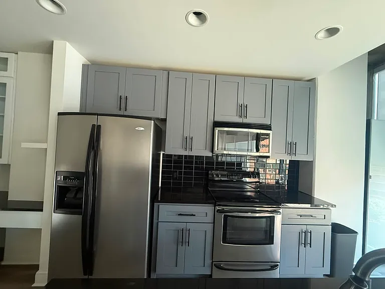 44 Peachtree Pl NW — Photo 12