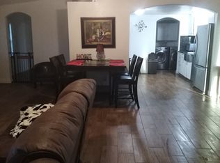 5125 Joshua Tree Ln, Phelan, CA 92371