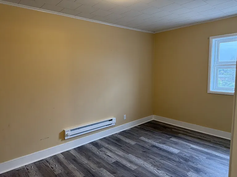 120 E 1st Ave #301 — Photo 3