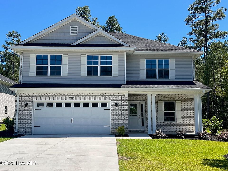 1st image of 1221 Mandevilla Drive SE