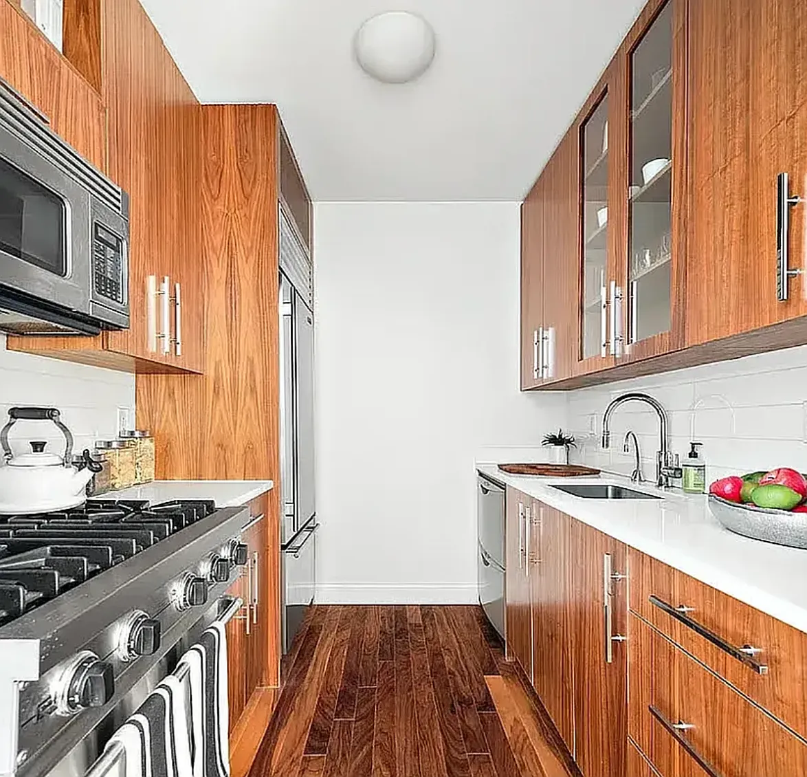 88 Greenwich Street — Photo 2