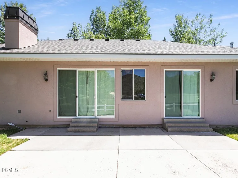 1477 Rio Grande Rd — Photo 17