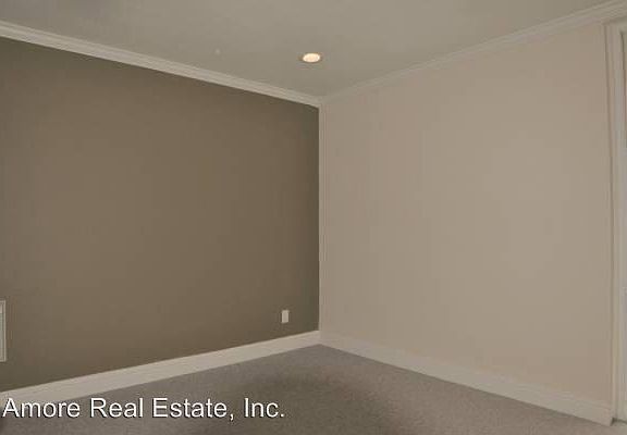 4th image of 940 Guerrero St APT 10