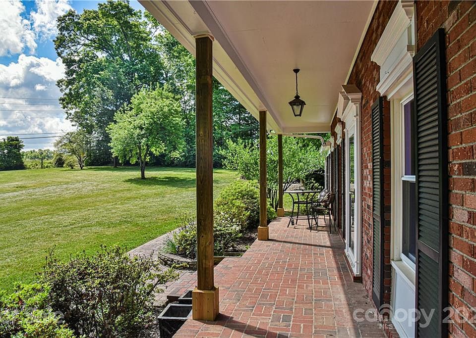 250 Mount Carmel Rd, Asheville, NC 28806 Zillow