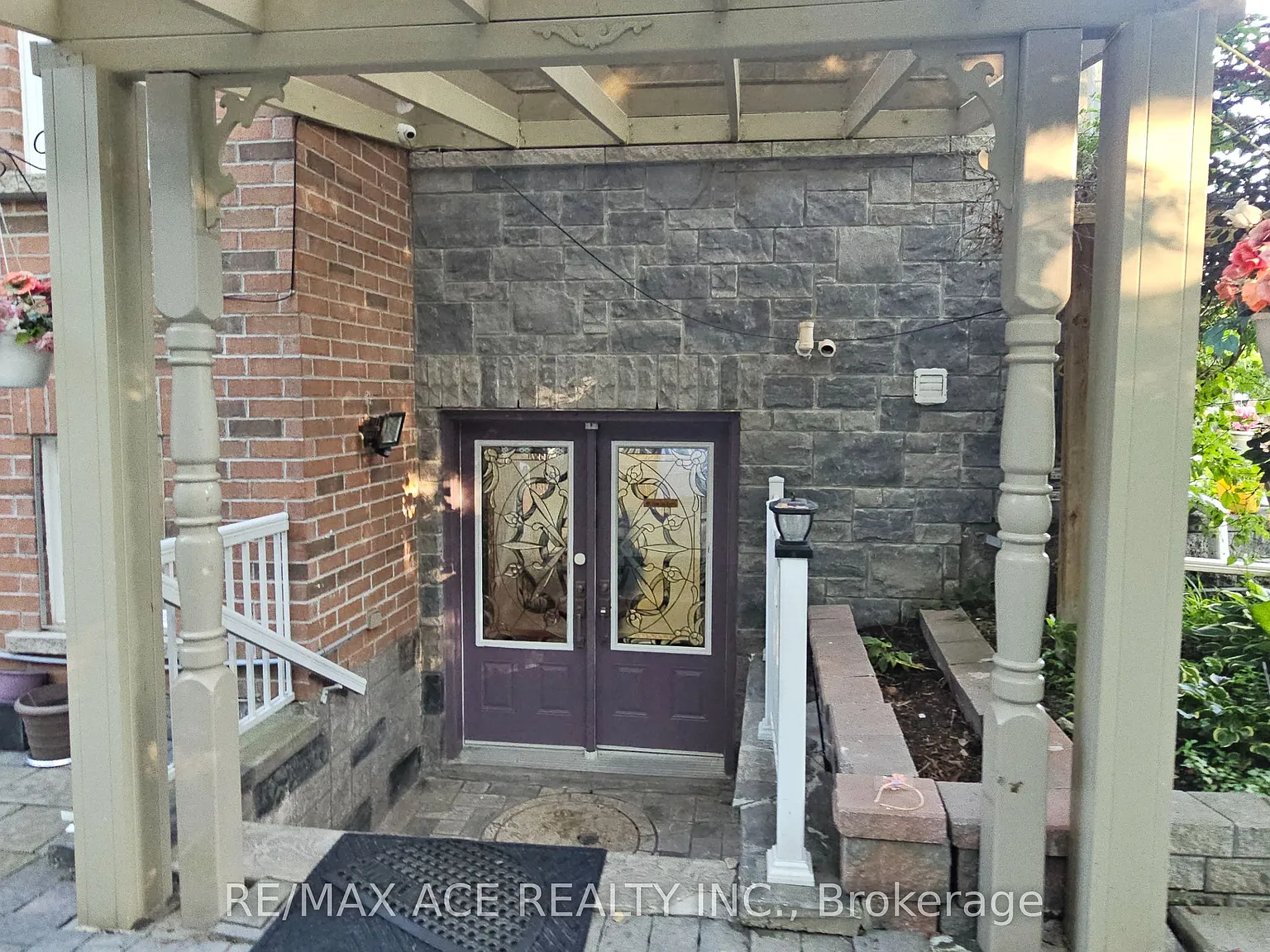 2 bed, $2,000 — Photo 4