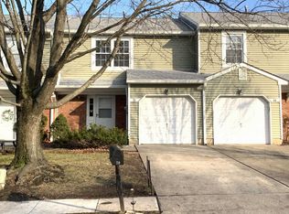70 Oak Ln, Eatontown, NJ 07724