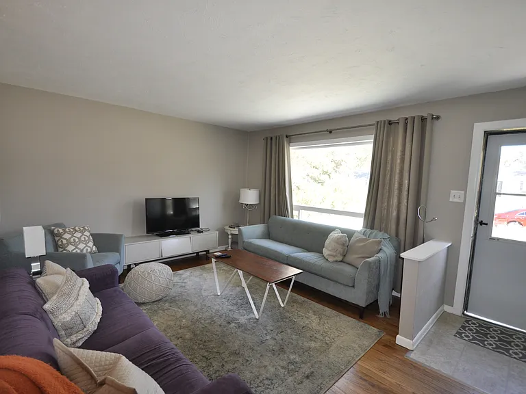 3391 S Holly St — Photo 10