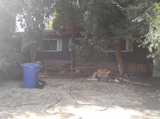 382 E Mesa Dr, Rialto, CA 92376
