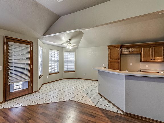 4th image of 14417 Harli Ln