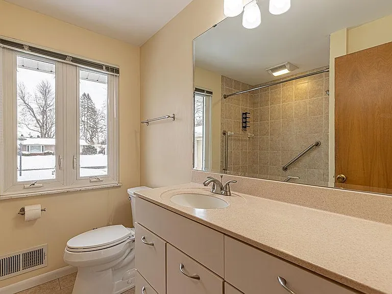 4121 Barbara Dr — Photo 24