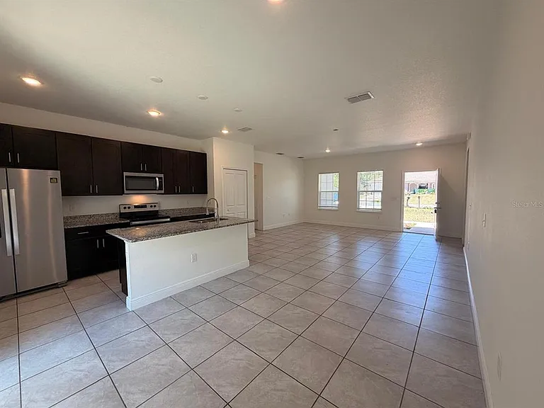 16100 SW 35th Ct — Photo 8