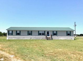 670 Cundiff Crafton Rd, Chico, TX 76431