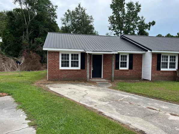 1711 Wine Press Ct, Midway Park, NC 28544
