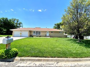 111 E Park St, Lincoln, KS 67455