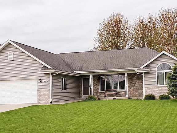 3rd image of 4211 Braxton Dr