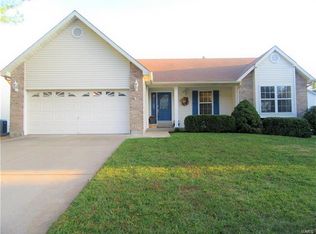 4017 Treeshadow Dr, Saint Peters, MO