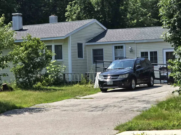 784 Portland Street, Rochester, NH 03868