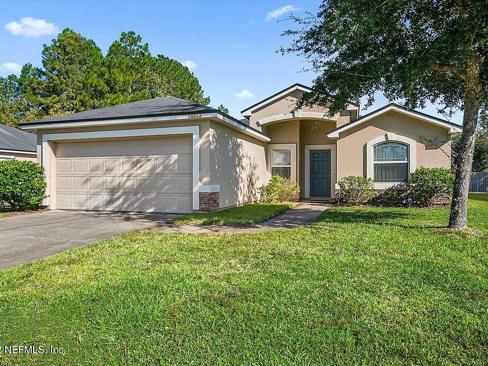 1st image of 10233 Driftwood Hills Dr