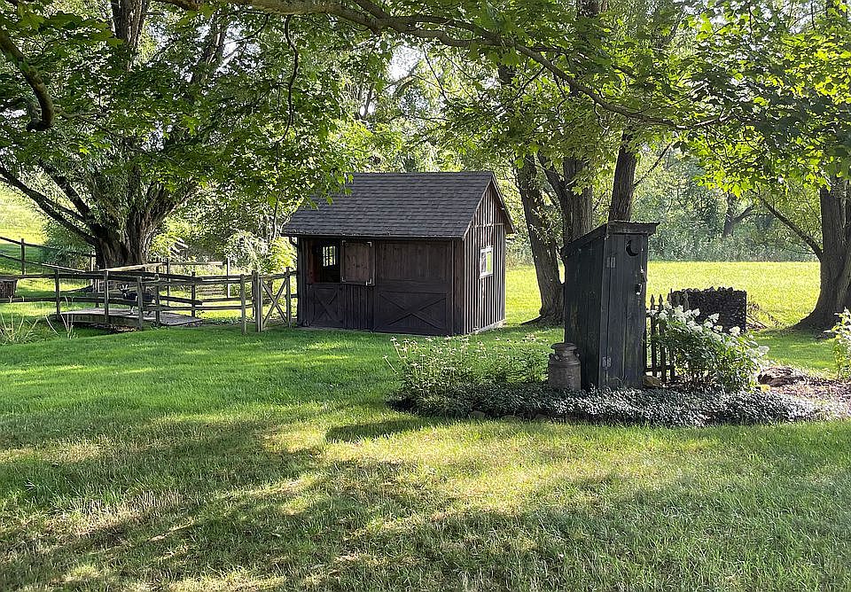 2nd image of 241 Huston Rd