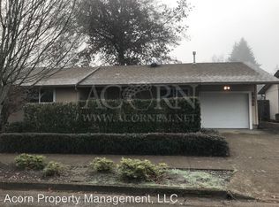 3482 Saint St, Eugene, OR 97401