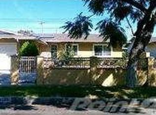 2033 W Harvard St, Santa Ana, CA 92704