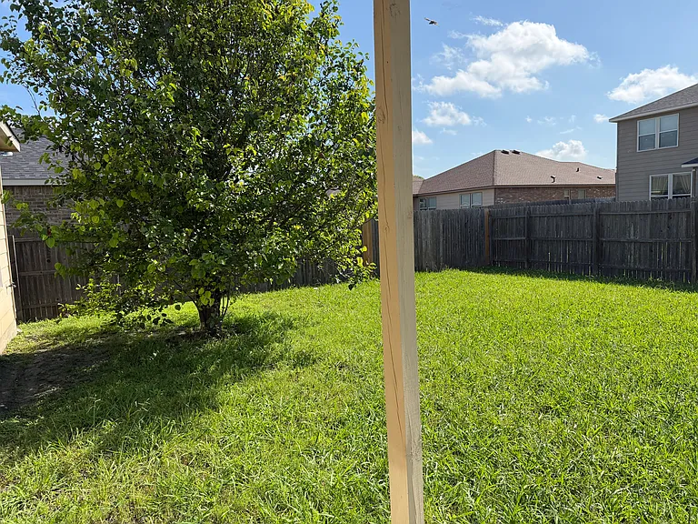 5705 Stanford Dr — Photo 9