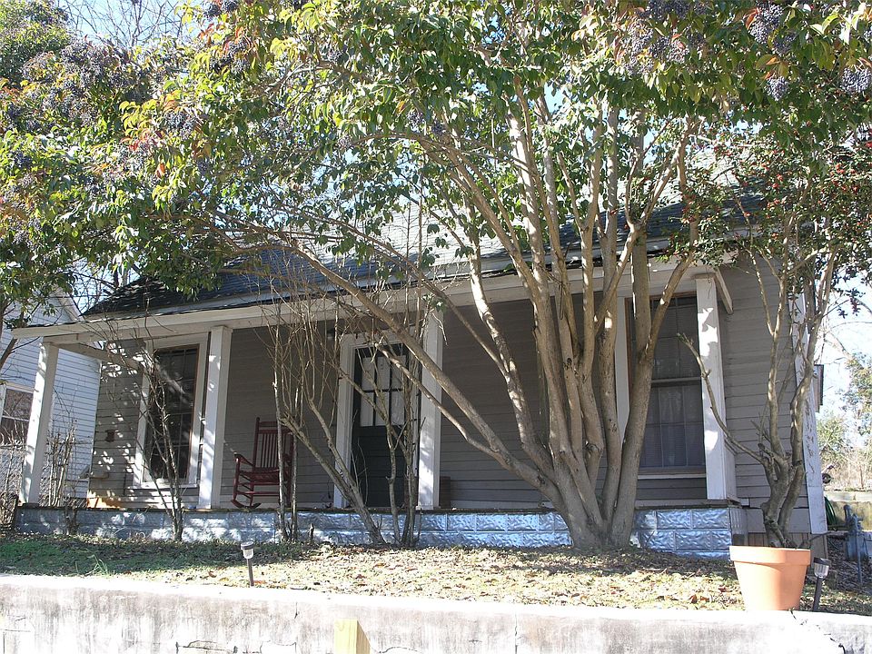 Covered Front Porch