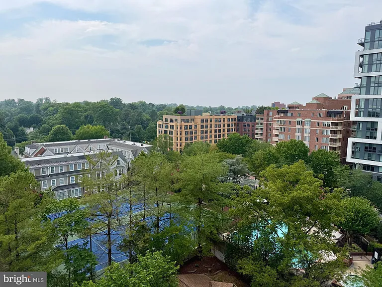 7500 Woodmont Ave #S1019 — Photo 14
