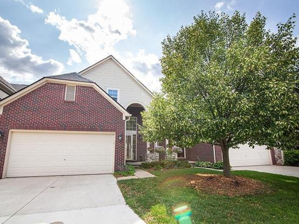 2090 Preserve Cir E #79
