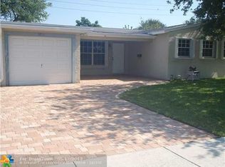 3211 SW 19th St, Fort Lauderdale, FL 33312