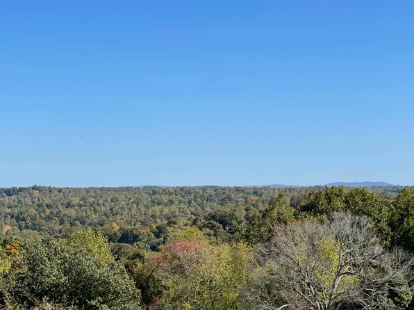 15 Dripping Springs Dr, Burkesville, KY 42717