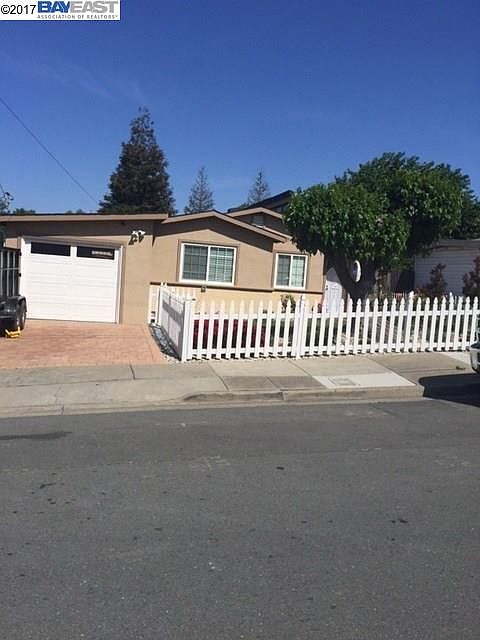 1st image of 3013 Plumleigh Ave